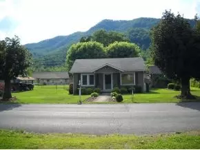634 First Avenue Hampton Tn 37658, Hampton, TN 37658 photo 1