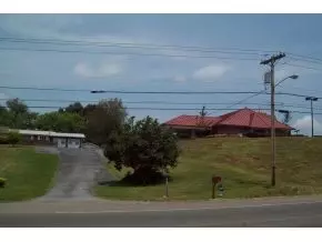 703 E Jackson Boulevard Jonesborough Tn 37659, Jonesborough, TN 37659 photo 2