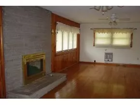703 E Jackson Boulevard Jonesborough Tn 37659, Jonesborough, TN 37659 photo 4