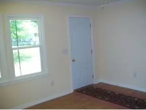 717 E Maple Street Johnson City Tn 37601, Johnson City, TN 37601 photo 4