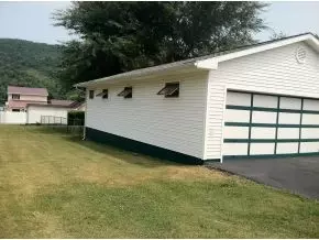 1011 Mountain View Road Erwin Tn 37650, Erwin, TN 37650 photo 3