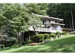 207 Gasteiger Drive Hampton Tn 37658, Hampton, TN 37658 photo 5