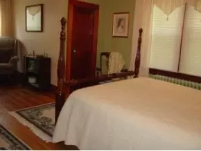 421 Glade Street Glade Spring Va 24340, Glade Spring, VA 24340 photo 10