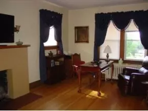 421 Glade Street Glade Spring Va 24340, Glade Spring, VA 24340 photo 3