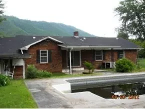 414 Crook Street Hampton Tn 37658, Hampton, TN 37658 photo 2