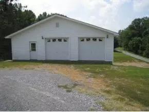 693 Oak Glen Circle Fall Branch Tn 37656, Fall Branch, TN 37656 photo 2