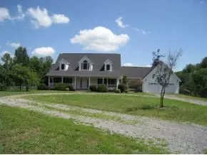 693 Oak Glen Circle Fall Branch Tn 37656, Fall Branch, TN 37656 photo 1