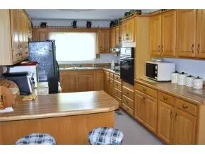 426 Carolina Avenue Erwin Tn 37650, Erwin, TN 37650 photo 3