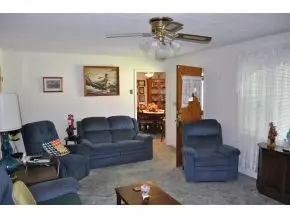 426 Carolina Avenue Erwin Tn 37650, Erwin, TN 37650 photo 2