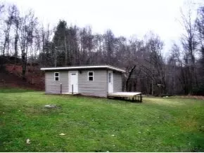 169 Tolley Town Road Hampton Tn 37658, Hampton, TN 37658 photo 3