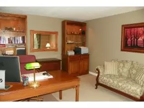 113 Queensgate Bristol Tn 37620, Bristol, TN 37620 photo 4
