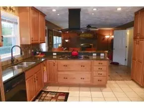113 Queensgate Bristol Tn 37620, Bristol, TN 37620 photo 10