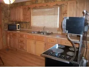 631 Vinton Erwin Tn 37650, Erwin, TN 37650 photo 6