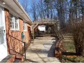 702 Forest Johnson City Tn 37601, Johnson City, TN 37601 photo 2