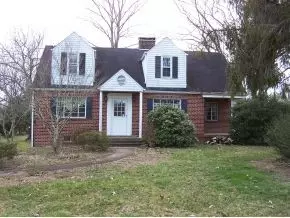 215 Oak Glen Circle Fall Branch Tn 37656, Fall Branch, TN 37656 photo 1