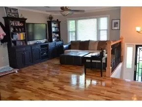 107 Dewdrop Place Bristol Va 24201, Bristol, VA 24201 photo 2