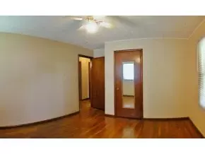 1304 E 8th Avenue Johnson City Tn 37601, Johnson City, TN 37601 photo 9