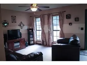 2006 Michael Drive Johnson City Tn 37604, Johnson City, TN 37604 photo 4