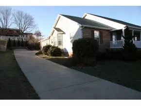 208 Ridgeview Meadows Drive Gray Tn 37615, Gray, TN 37615 photo 3