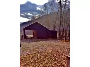 105 Be Wilson Lane Flag Pond Tn 37657, Flag Pond, TN 37657 photo 3