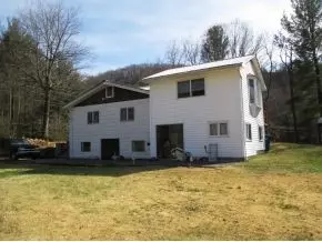 3107 Highway 321 Hampton Tn 37658, Hampton, TN 37658 photo 4
