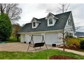 1320 Love Station Road Erwin Tn 37650, Erwin, TN 37650 photo 5