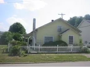 458 Opekiska Street Erwin Tn 37650, Erwin, TN 37650 photo 2