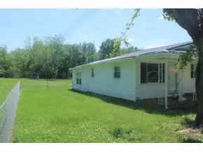 153 Elliott Avenue Erwin Tn 37650, Erwin, TN 37650 photo 2