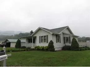 132 Sawmill Road Hampton Tn 37658, Hampton, TN 37658 photo 3