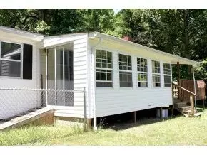 139 Peters Lane Hampton Tn 37658, Hampton, TN 37658 photo 4