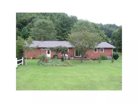 171 Simerly Creek Road Hampton Tn 37658, Hampton, TN 37658 photo 7
