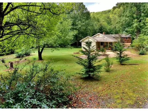 105 Long Branch Drive Erwin Tn 37650, Erwin, TN 37650 photo 3