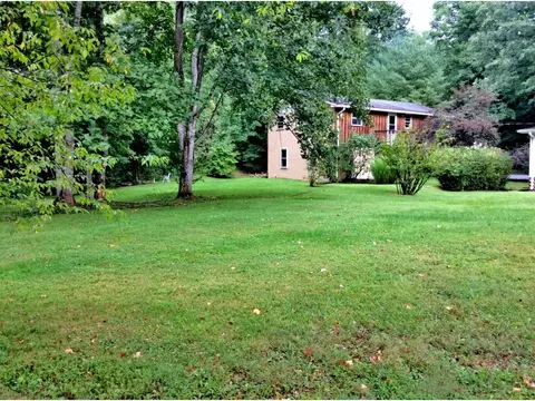 105 Long Branch Drive Erwin Tn 37650, Erwin, TN 37650 photo 2