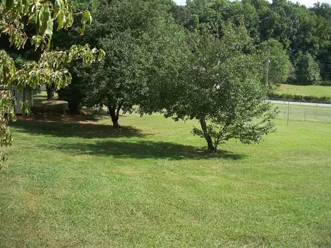 1203 Outer Drive Greeneville Tn 37743, Greeneville, TN 37743 photo 4