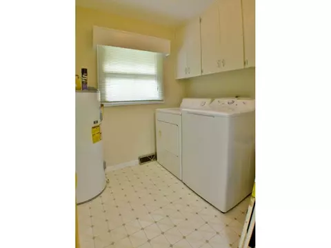 740 Elm Erwin Tn 37650, Erwin, TN 37650 photo 22