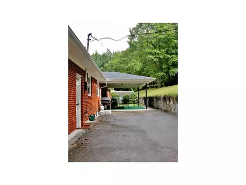 740 Elm Erwin Tn 37650, Erwin, TN 37650 photo 8