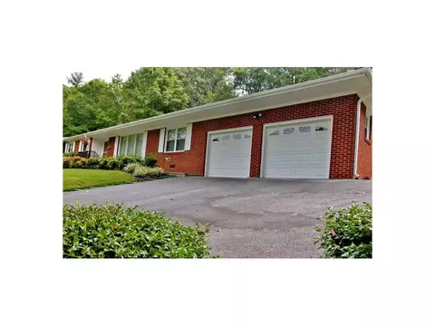 740 Elm Erwin Tn 37650, Erwin, TN 37650 photo 3