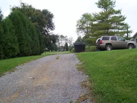 8282 Old Mill Road Glade Spring Va 24340, Glade Spring, VA 24340 photo 2