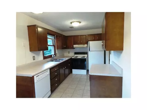 155 Carroll Drive Gray Tn 37615, Gray, TN 37615 photo 3