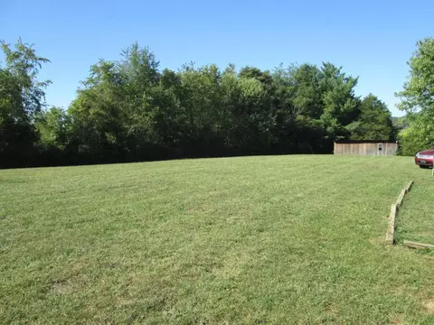 560 Cannon Road Limestone Tn 37681, Limestone, TN 37681 photo 2