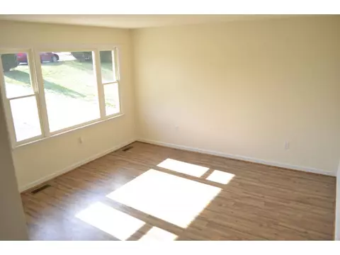 215 Ashley Drive Bristol Va 24201, Bristol, VA 24201 photo 5
