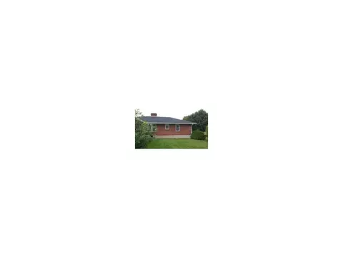 409 Maple Street Glade Spring Va 24340, Glade Spring, VA 24340 photo 2