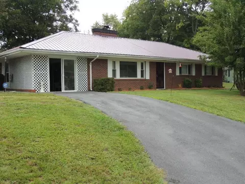 1201 Morningside Drive Greeneville Tn 37745, Greeneville, TN 37745 photo 2