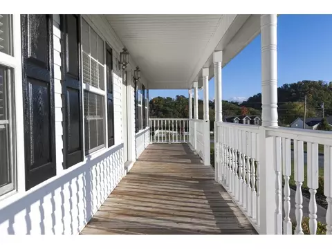 200 Arbor Court Piney Flats Tn 37686, Piney Flats, TN 37686 photo 2