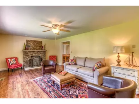 403 Springbrook Drive Bristol Tn 37620, Bristol, TN 37620 photo 5