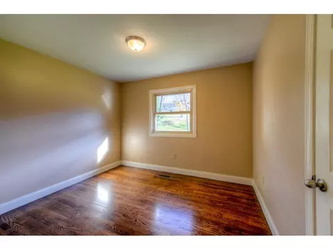 403 Springbrook Drive Bristol Tn 37620, Bristol, TN 37620 photo 18