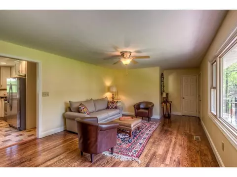 403 Springbrook Drive Bristol Tn 37620, Bristol, TN 37620 photo 6