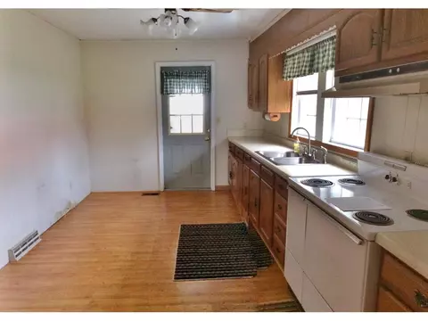 350 Mountainview Street Erwin Tn 37650, Erwin, TN 37650 photo 10