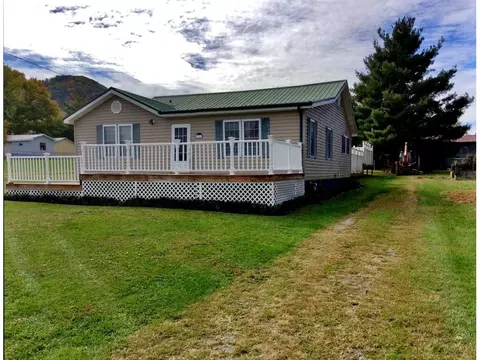 350 Mountainview Street Erwin Tn 37650, Erwin, TN 37650 photo 1