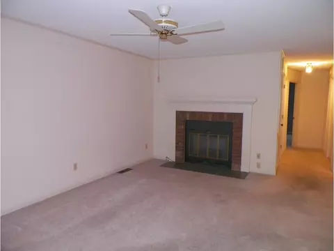 1138 Timbers 1138 Greeneville Tn 37745, Greeneville, TN 37745 photo 4